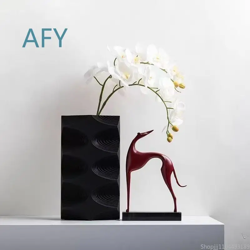 Modern Metal Animal Abstract Sculpture Ornament for TV Cabinet Desktop Desk Room Decor Home Decoration Living Room Bedroom