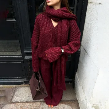 French Lazy Wind V-neck Sweater Loose Suit Red Long Scarf Warm High-grade Knit Long Skirt Suit in Autumn and Winter