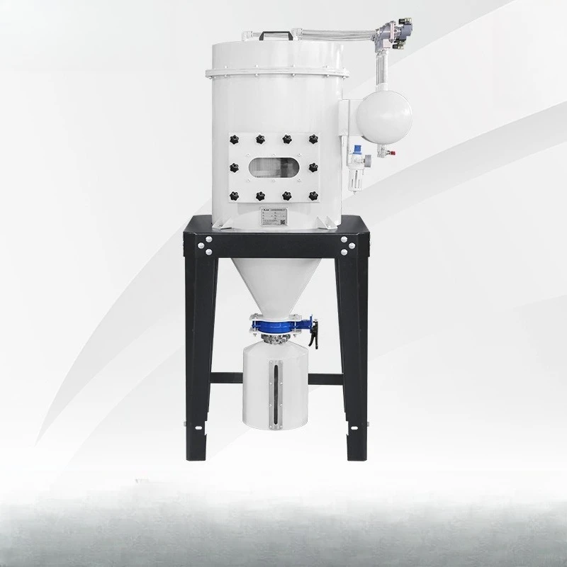 Special pulsating dust collector for feeding system, centralized dust removal device