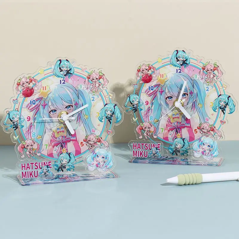 Hatsune Miku Anime Orologio acrilico periferico Ornamenti creativi personalizzati Cartoon Acrilico Figura umana Stand Regalo di compleanno