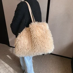 Soft Fluffy Shopper Bag Furry Luxury Handbag Ladies Fur Shoulder Bags Plush Tote High Capacity Women New Fluffy Faux Fur Sac