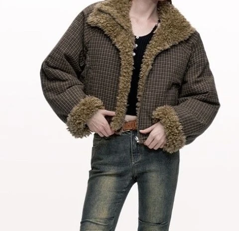 سترة قطن من جلد الخراف على الوجهين بتصميم عتيق سترة قصيرة للنساء في خريف وشتاء 2025 بلوزة غير رسمية فضفاضة جديدة #6