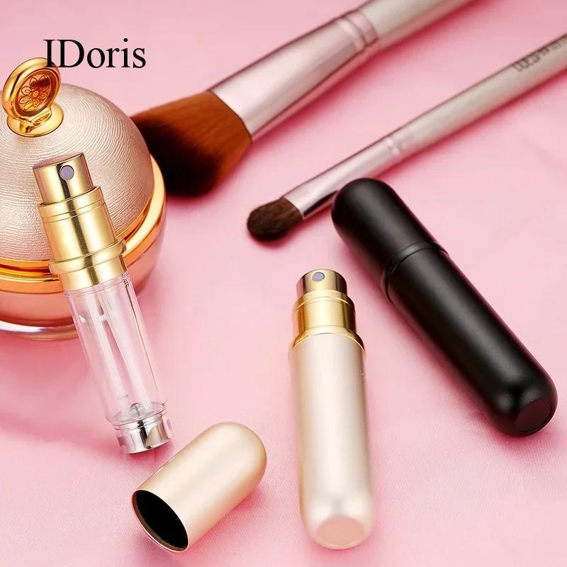 IDoris 5ML Bottiglia di profumo riutilizzabile Spruzzatore cosmetico portatile Mini bottiglia secondaria in alluminio opaco Bottiglia atomizzatore riutilizzabile da viaggio 2P