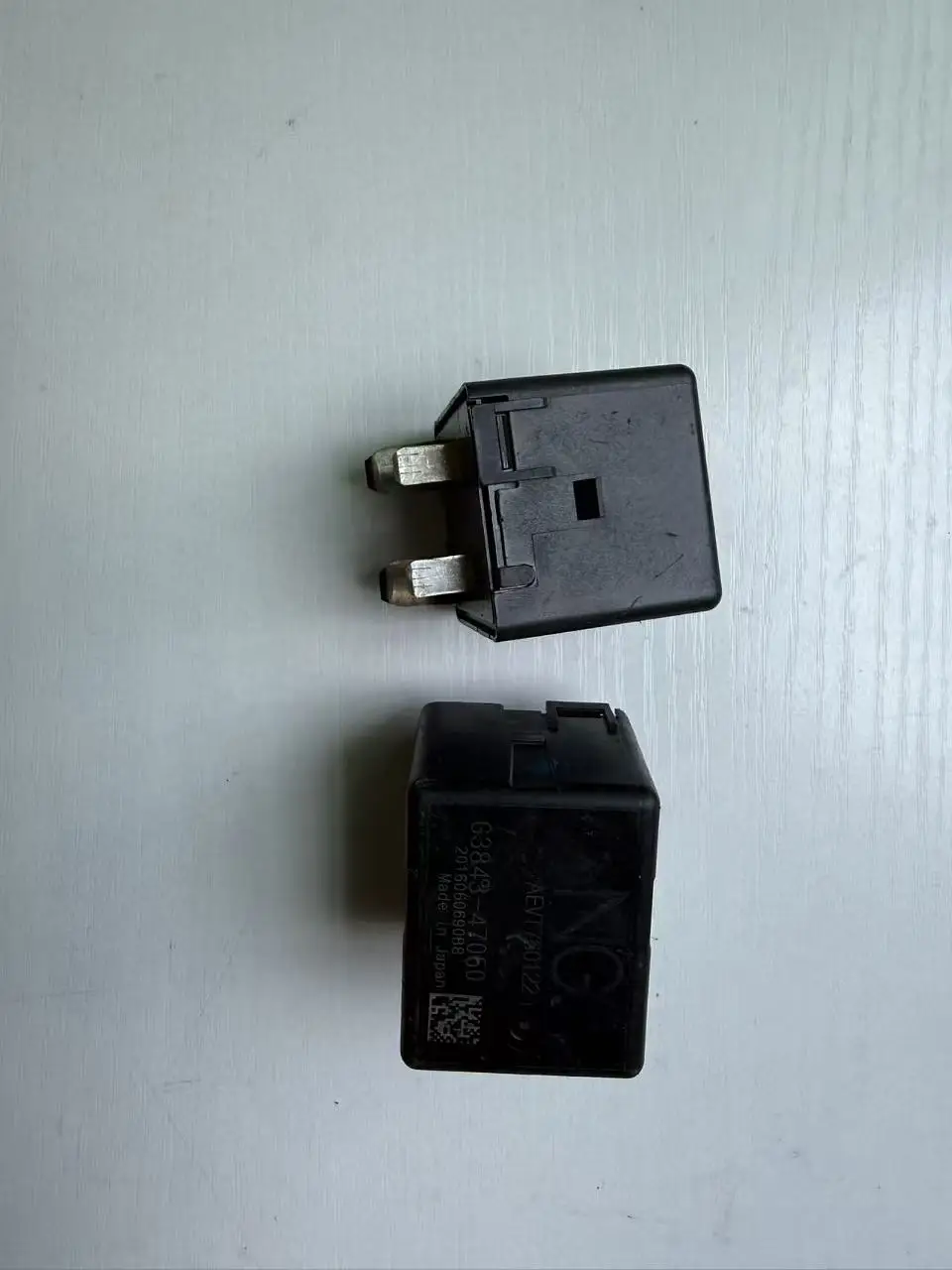 Automotive Relay OEM G3843-47050 G384347050 Suitable for 2016-2022 Toyota CHR Prius/Corolla 1.8L Hybrid Model