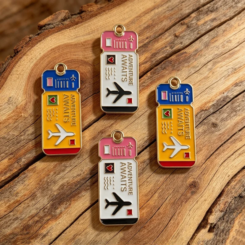 Luggage - 10 ชิ้น จี้เครื่องประดับโลหะผสมลายตั๋วเครื่องบินการ์ตูน สำหรับทำต่างหู พวงกุญแจ สร้อยคอ