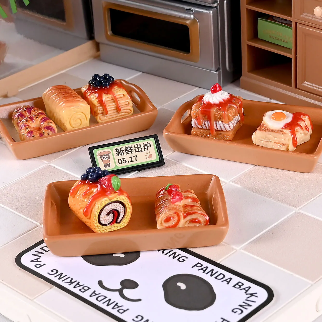 

Kawaii Breakfast Resin Bread Cake Slices of Bread Simulation Food Art Supply Flatback Cabochon Ornament DIY Crafts Decor Gift