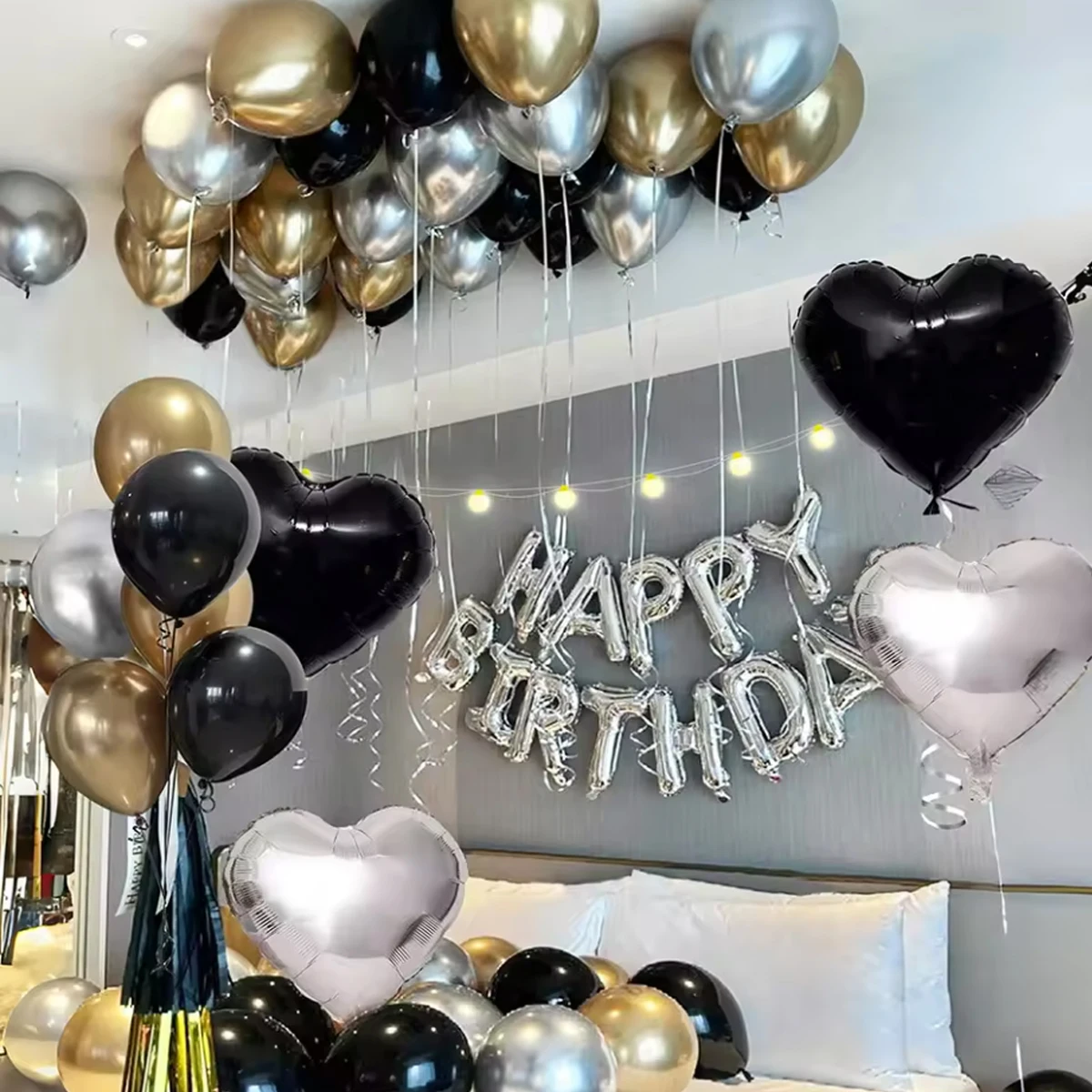 30/54 قطعة بالونات باللونين الأبيض والأسود، بالونات فضية مناسبة لتزيين أعياد الميلاد وديكور العطلات