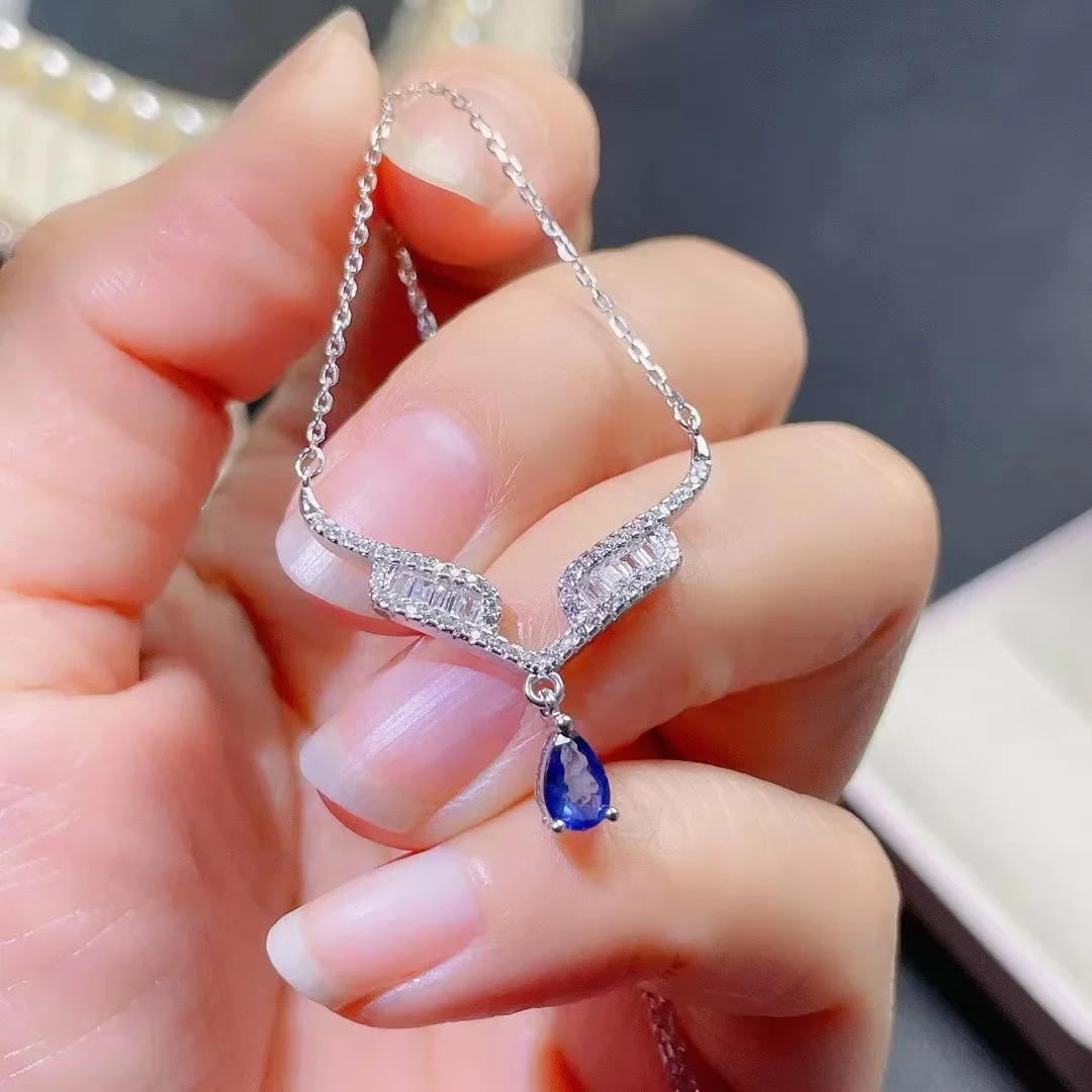 Inspiration Light Luxury Water Drop Blue Gem Collares Chain Exquisite Fashion Style Necklace Pendant Banquet Jewelry Accessories