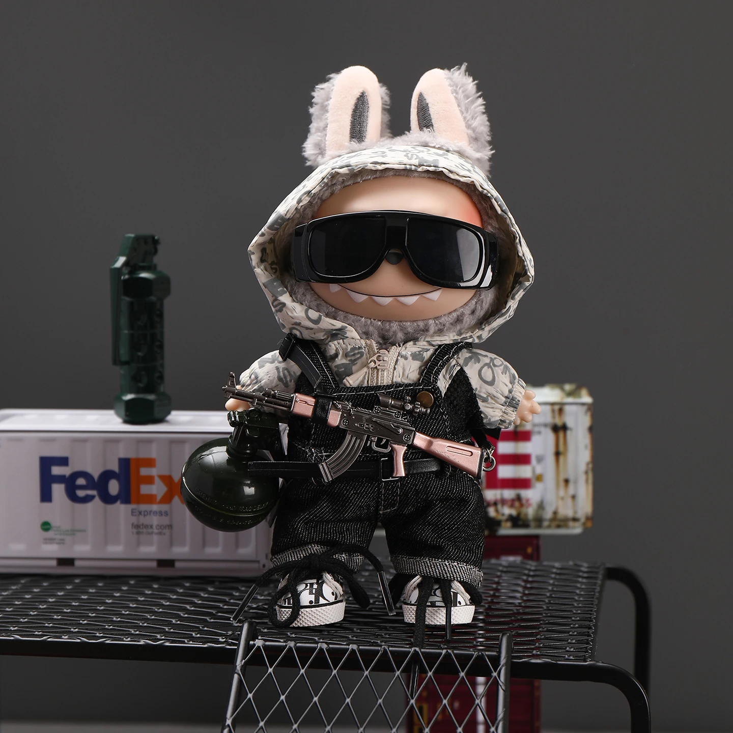 مجموعة تروس تكتيكية بتصميم أصلي على طراز PUBG - ملابس دمى Labubu مقاس 17 سم، ملابس قابلة للاستبدال لوضعية واقفة