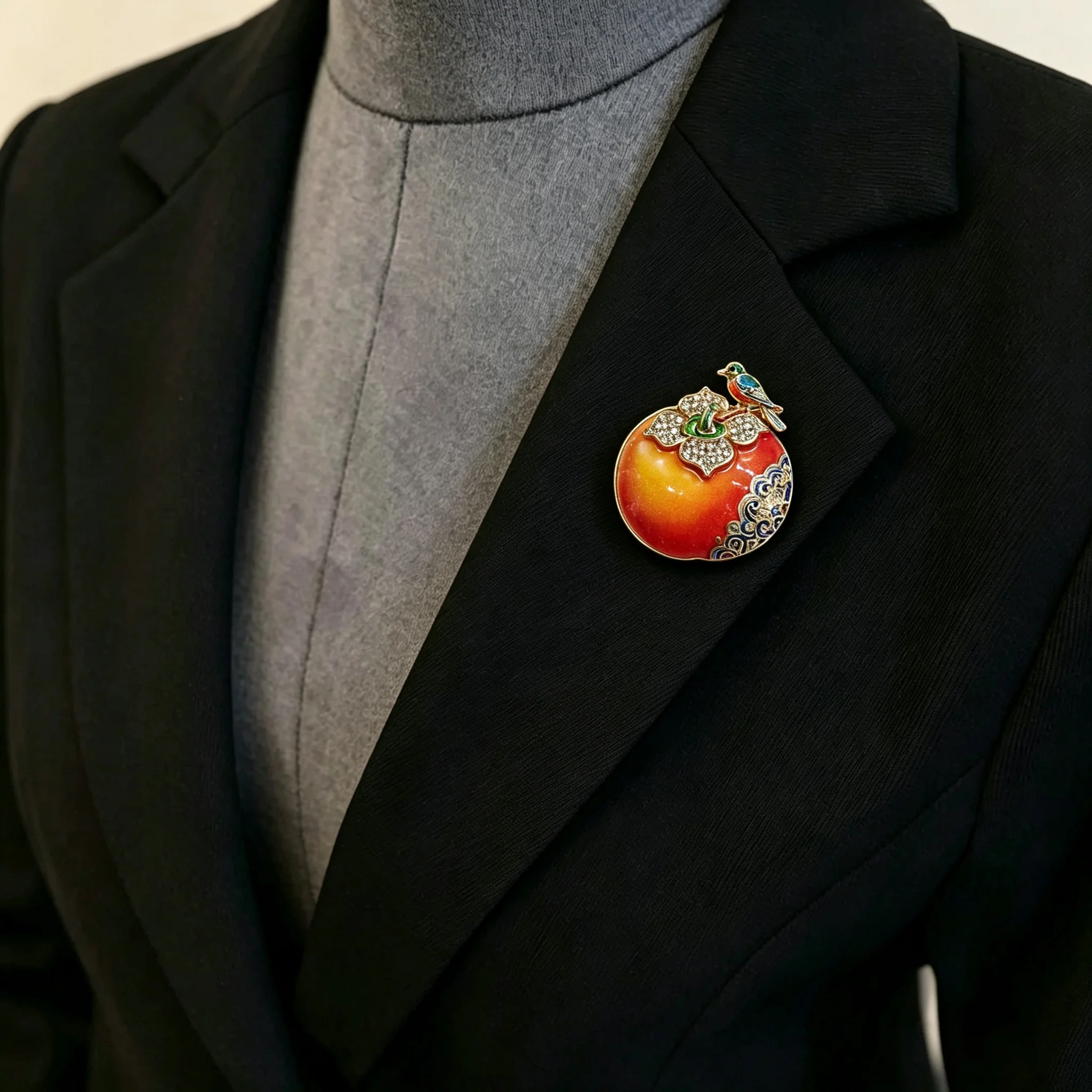 Essh&Pule Chinese Style Persimmon Bird Brooch Enamel Crystal Rhinestone Lapel Pin Suit Scarf Accessory  Fashion Jewelry Gift