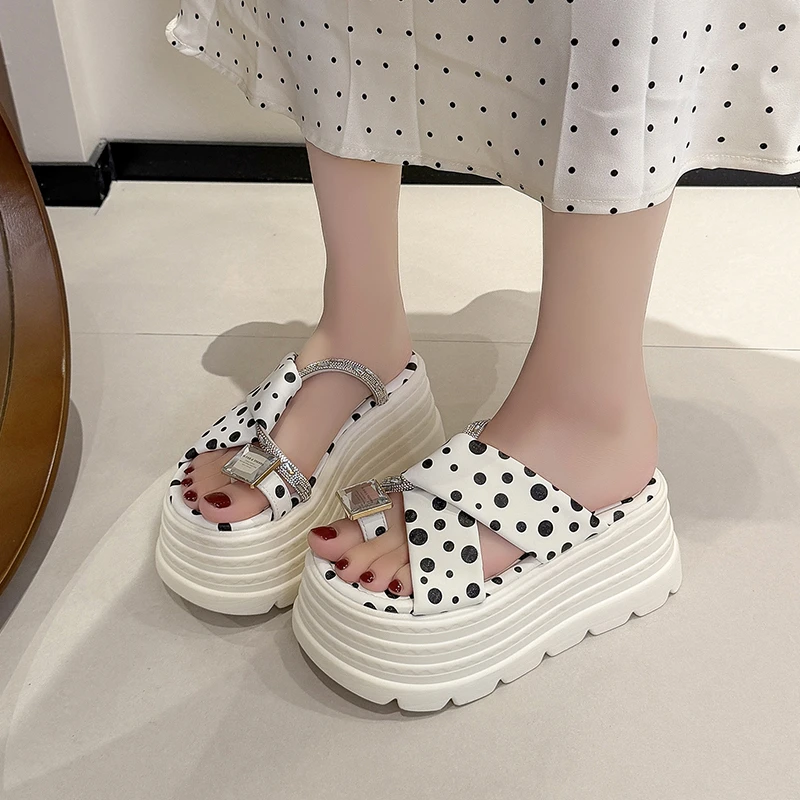 8CM Summer Sandals Wedge Heels Sneakers New 2026 Women Beach Flip Flops High Platform Casual Sandals Breathable Walking Slippers view 5