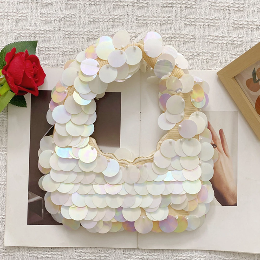 

Luxury Sequin Women Bag Half Moon Designer Bags for Women Handbags Handmade Mini Party Wedding Evening Bag Ladies Cloud Clutch