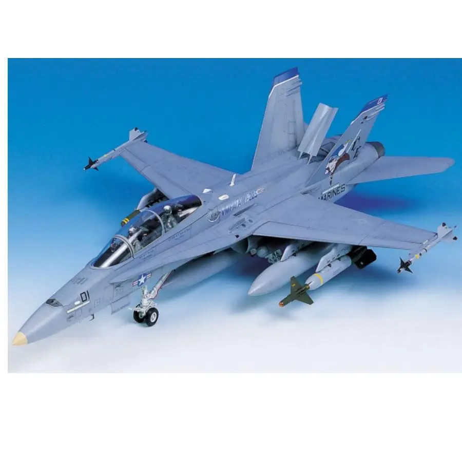AC12103 Academy1/32 F/A-18D Hornet 