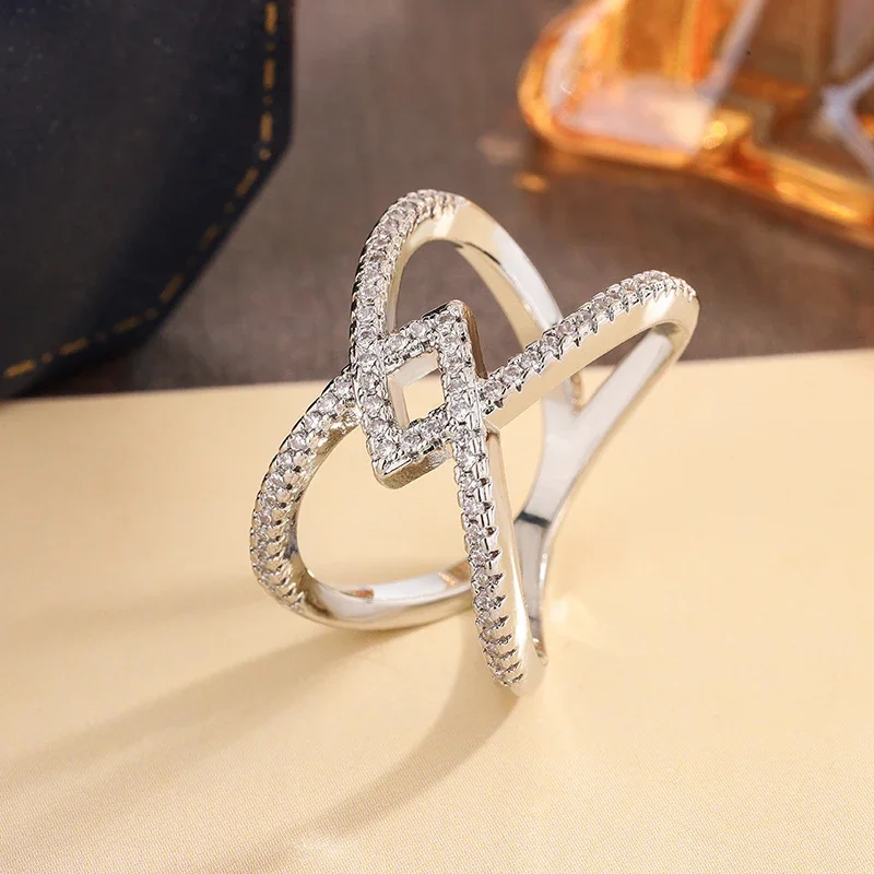 

925 посеребренное кольцо с геометрической линией жидкости, штабелируемое кольцо с отрицательным пространством, современная скульптура, ювелирные изделия для женщин, подарок на вечеринку