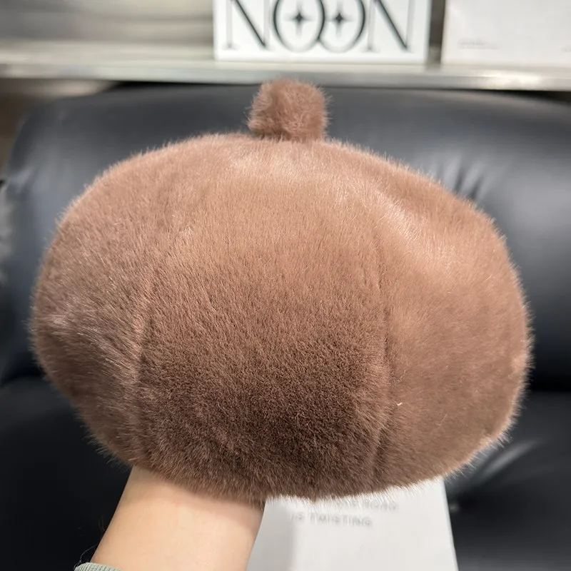 Damen Kunstfell-Baskenmütze Achteckige Russische Mütze Herbst Winter Warme Flauschige Mützen Niedliche Winterhüte Modischer Schlankmachender Kopfschmuck – Detail 22