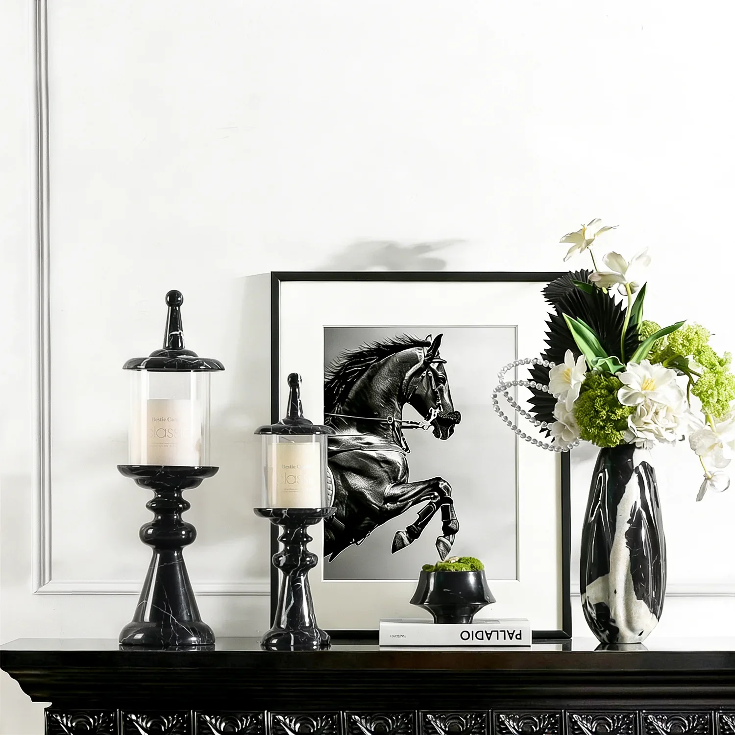 Modern light luxury marble candle holder, living room entryway, model room, high-end soft furnishing, desktop decoration