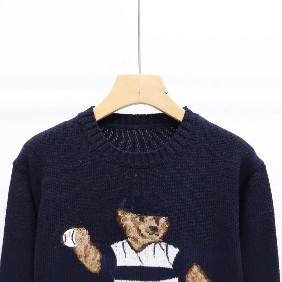 New in autumn and winter 2024, heavy industry wool cashmere cartoon bear crew neck college age-reducing sweater women's model