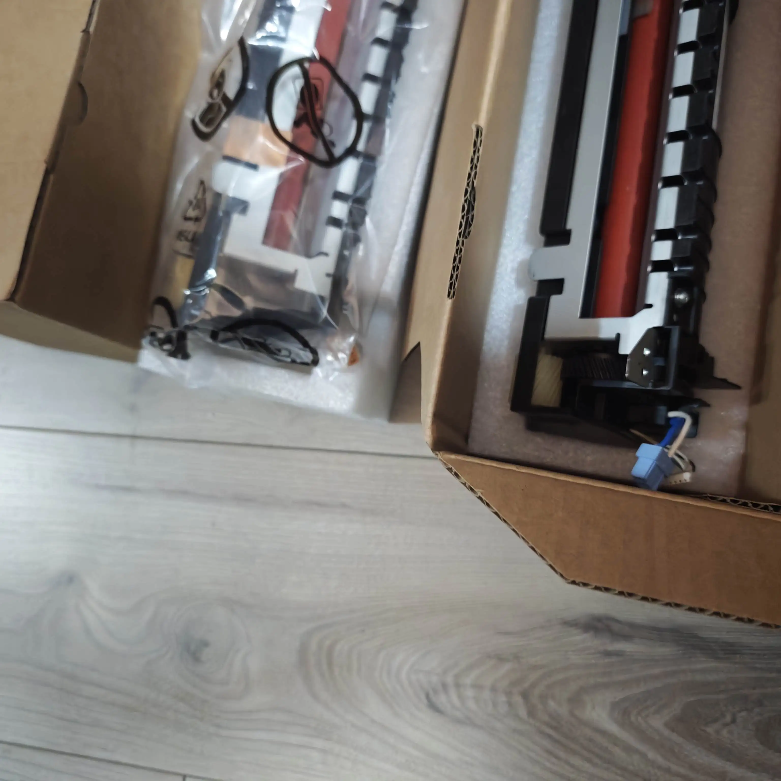 

Блок термофиксатора в сборе для лазерного принтера Xerox Phaser 6510 6510DN Workcenter 6515 6515n MFP