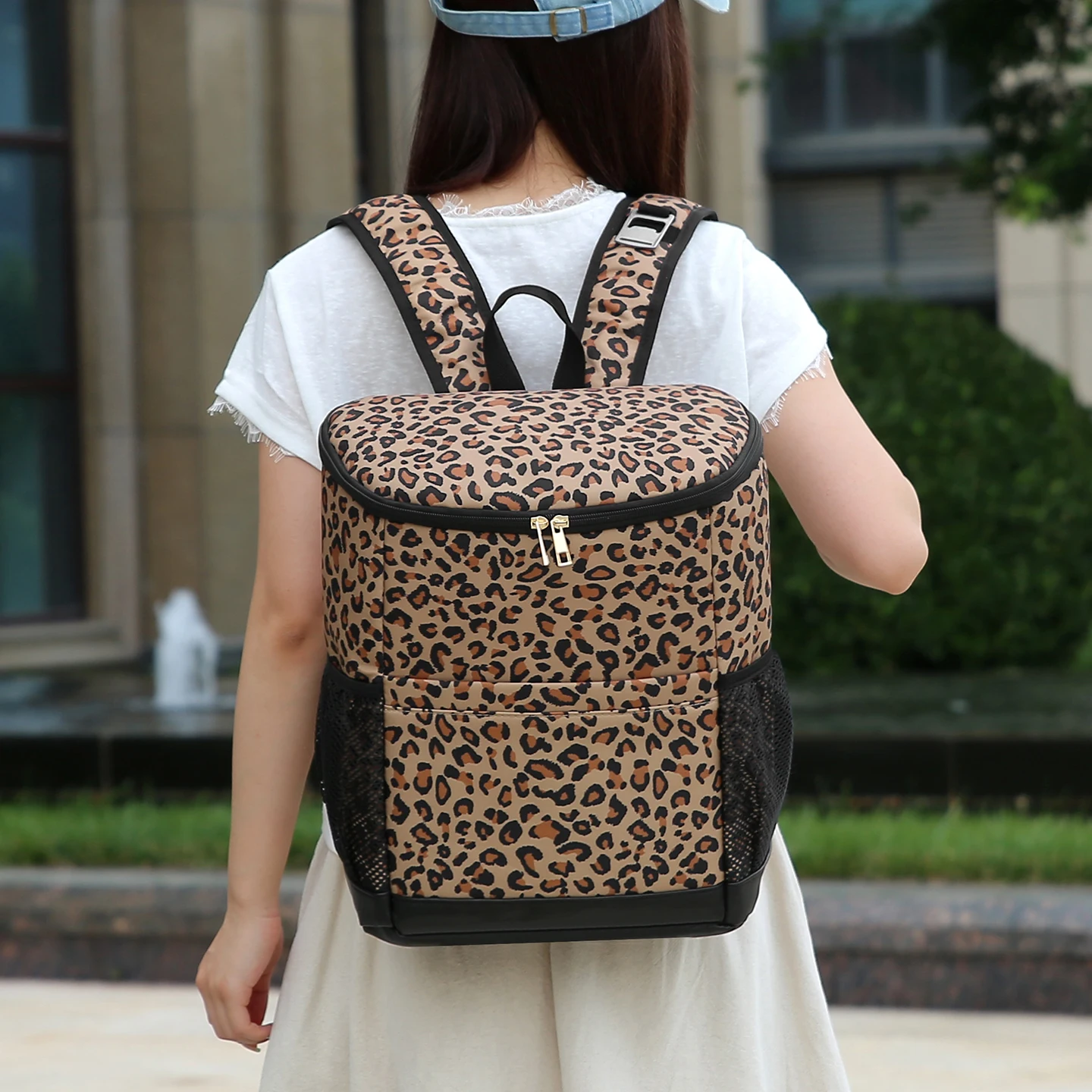 new Outdoor Portable Waterproof Backpack Leopard Shoulder Insulated Picnic Bag Men's and Women's Cooler Bag Fashion Storage Bag