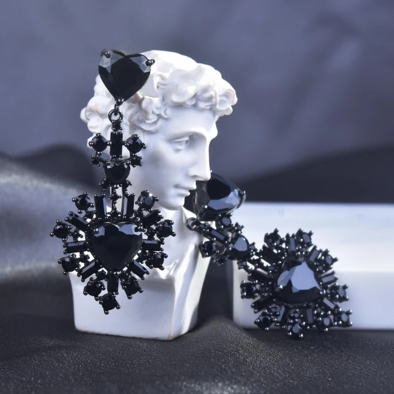 

Gothic Style Black Heart-shaped Pendant Earrings - Lead-gray Diamond Drop Earrings - Dark Style Fashionable Accessories