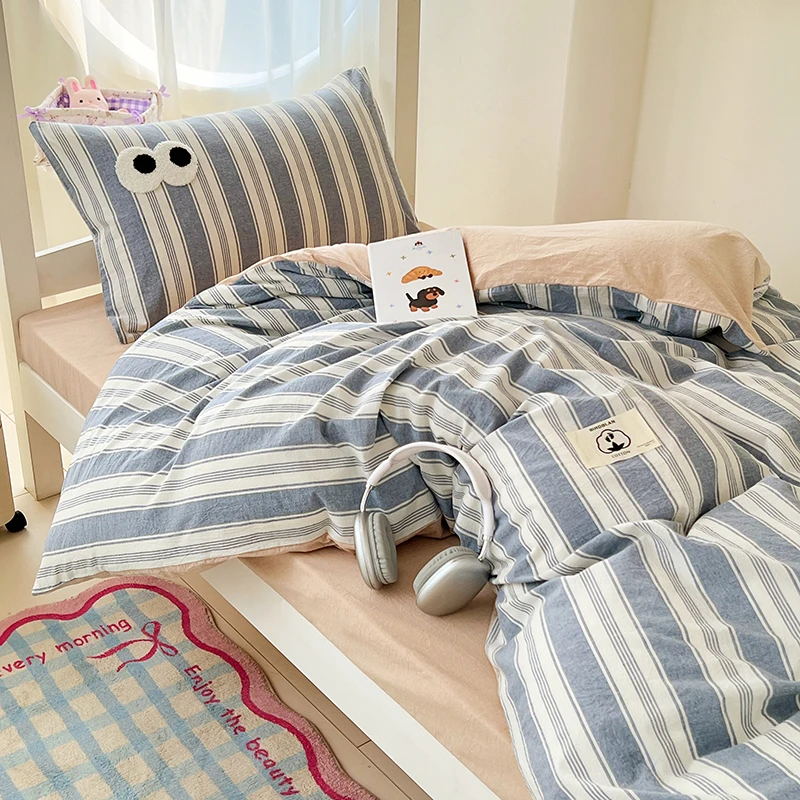 100% Cotton Minimalism Stripes Bedding Set, Lovely Big Eyes Embroidery Single Size, Back to School for Student Dormitory Decor