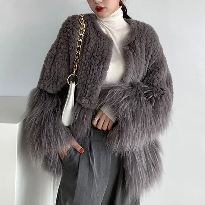 New Model 2023 Women Autumn Rabbit Fur Spliced Raccoon Fur Woven Coat for Winter Outwear Faux Fur Mid Length Version Coat Jacket