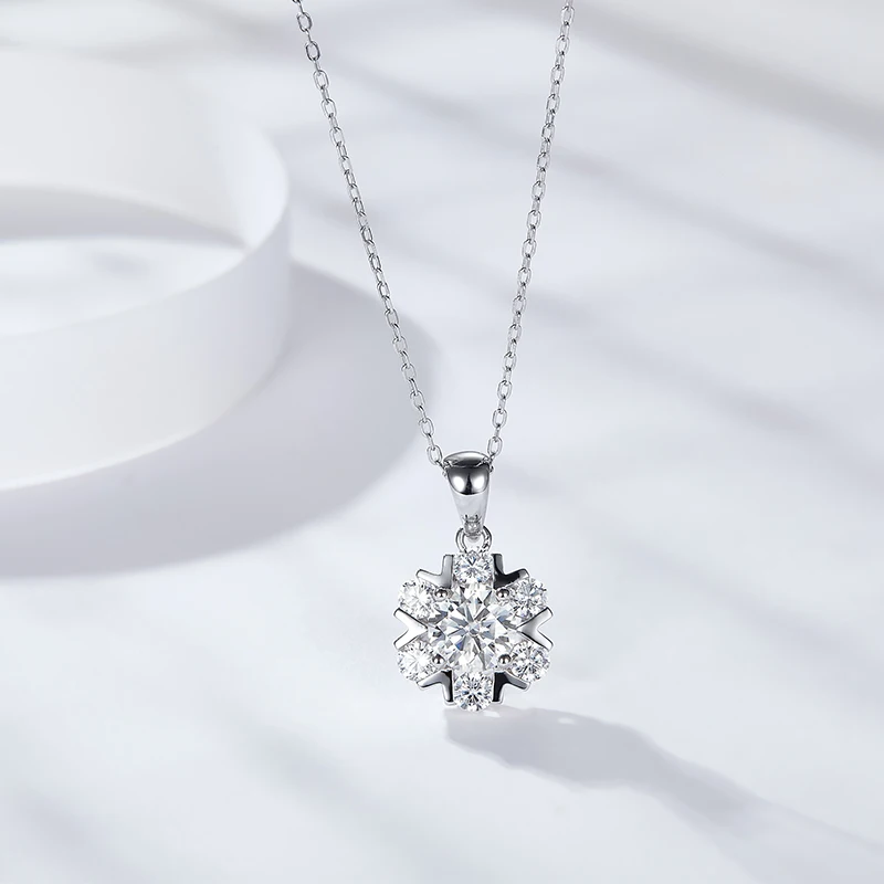 

Platinum Plate Pass Diamond Tester Brilliant Cut 1 Carat D Color Moissanite Snowflake Pendant Necklace 925 Sterling Silver Chain