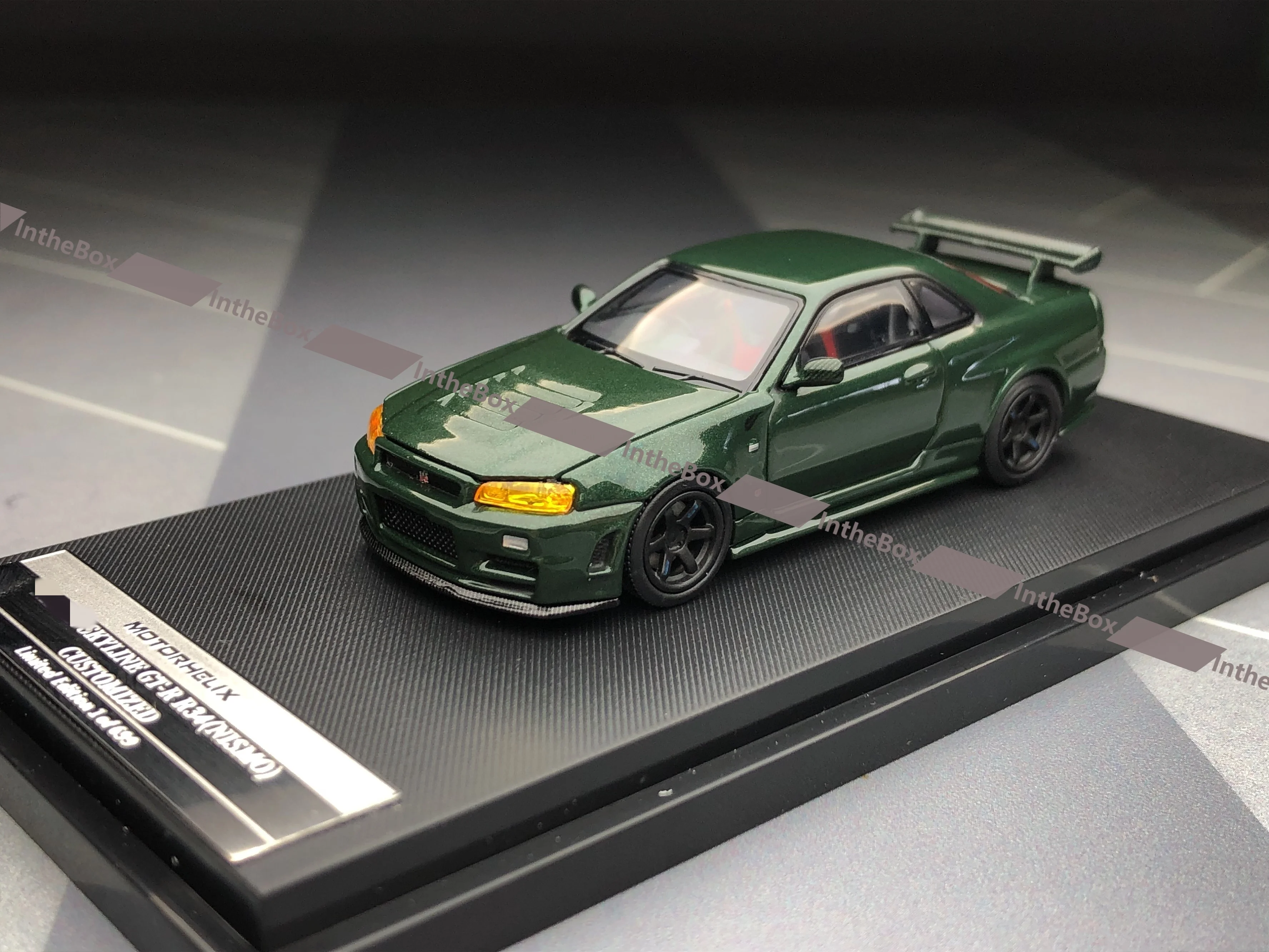 

MH SKYLINE GT-R R34(NISMO) CRS VER 1/64 Green Diecast Model Car Collection Limited Edition Hobby Toys