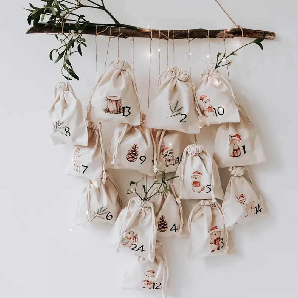 

24Pcs Advent Calendar Candy Gift Present Bags Diy Christmas Tree Ornament Kid Gift Merry Xmas Eve Countdown Wall Hanging Decor