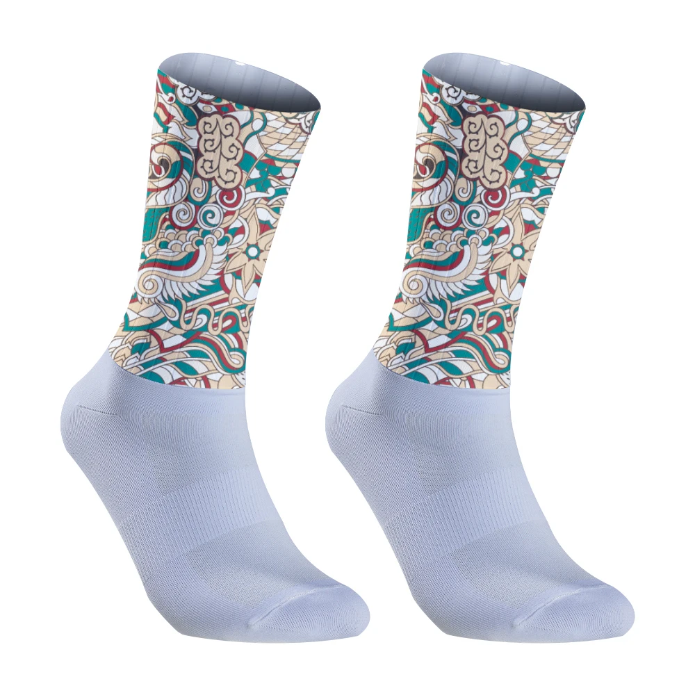 Chaussettes de sport de compression pour hommes et femmes, fonction de cyclisme, football, course à pied, basket-ball, nouveau, été, 2024