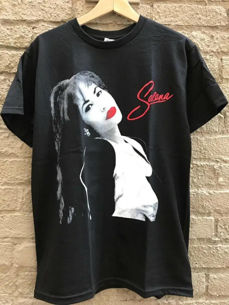 Officially Licensed Selena Latin Queen Graphic Men's Tshirt Size USA Unisex