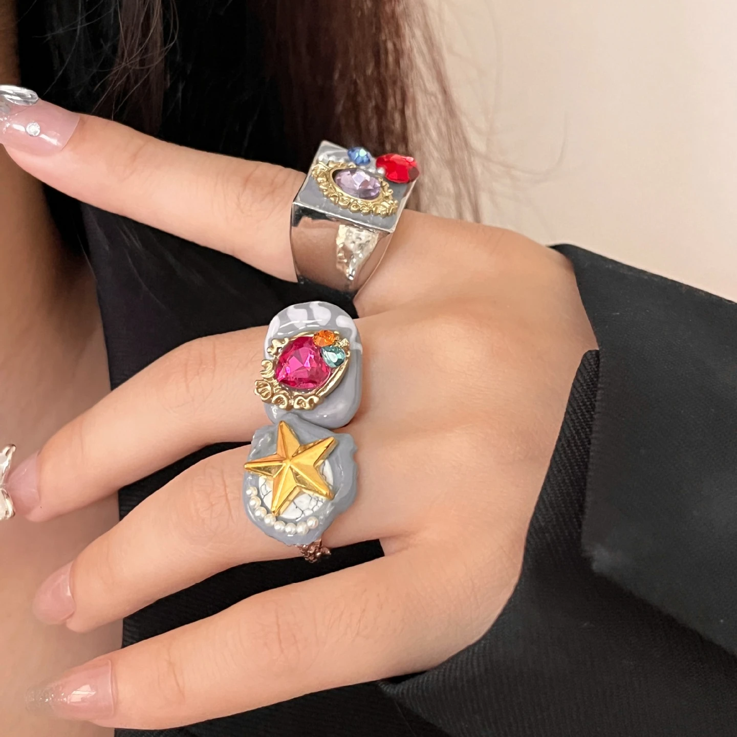 Vintage Trendy Colorful Rhinestone Star Ring for Women Charm Exaggerated Luxury Aesthetic Accessories Punk Fashion Jewelry New