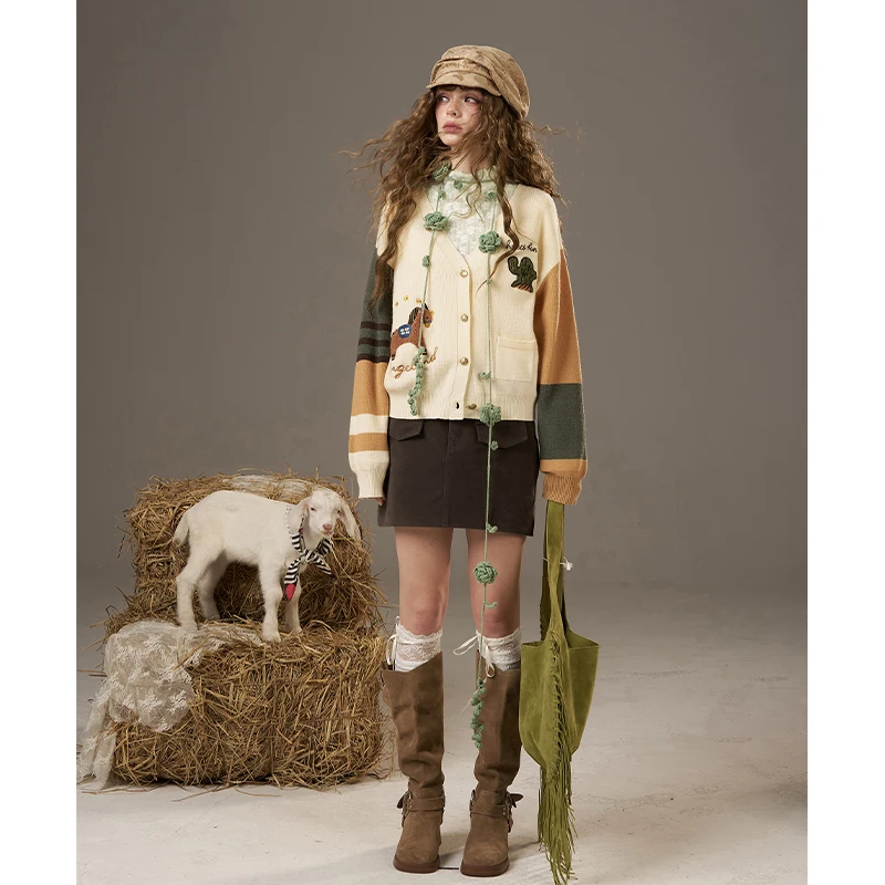 ELFSACK 2025 Autumn New Arrivals Classic Daily Slimming Long Sleeves Thin Version Lace Shirt For Woman