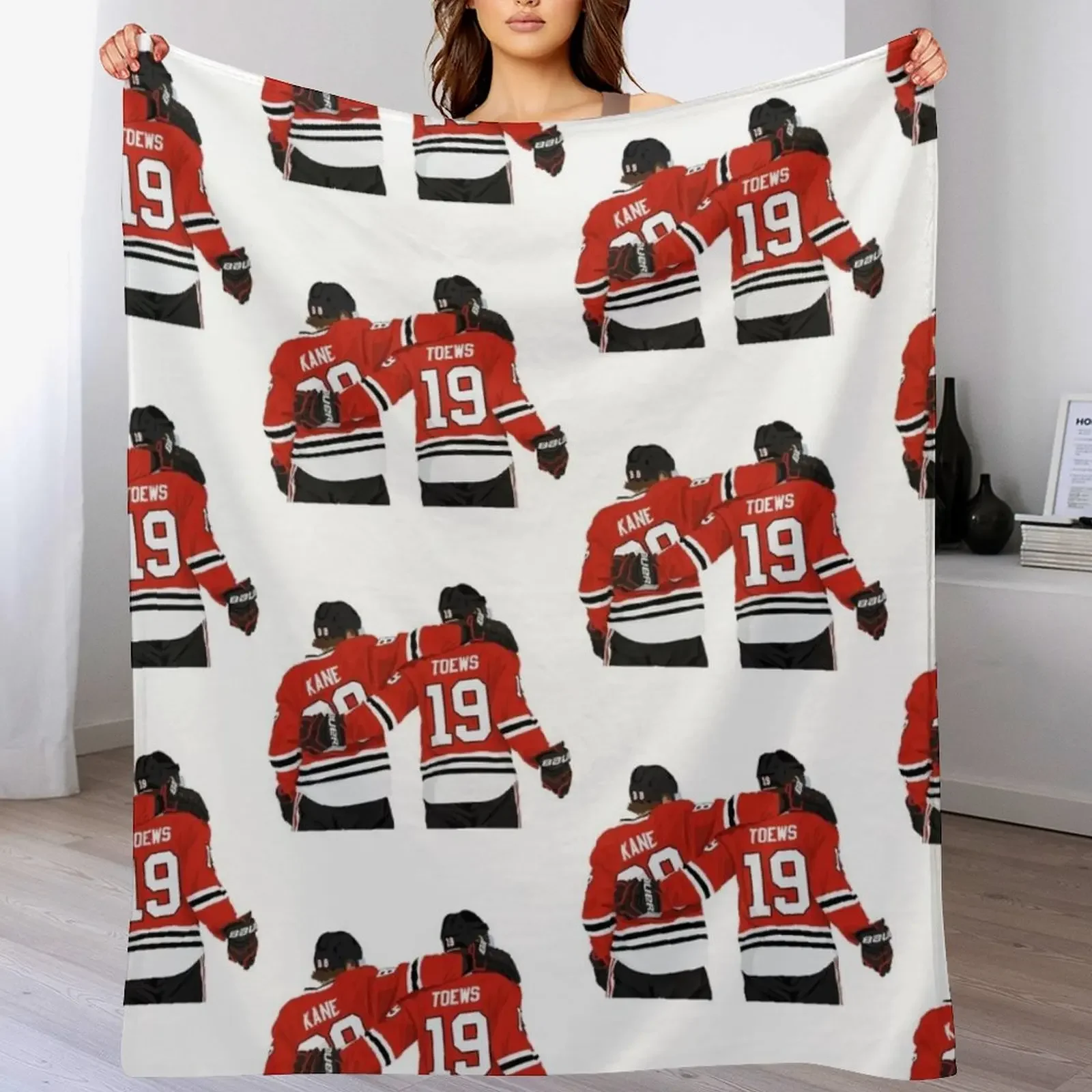

KANE X TOEWS Throw Blanket Summer Cool Breathable Blanket for Sleeping