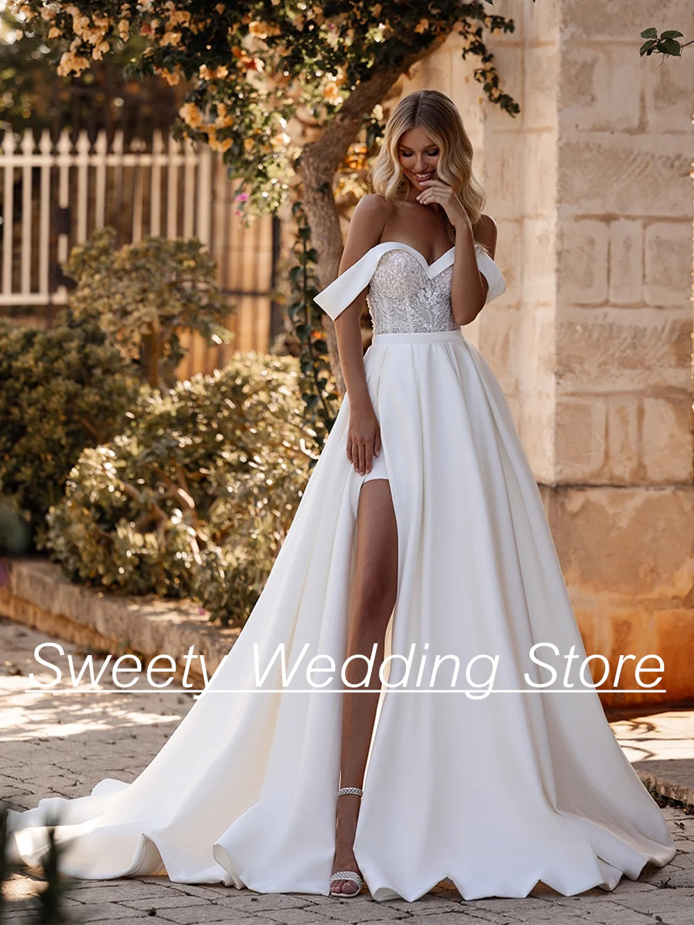 New Wedding Dress for Woman Bride 2025 Customized Off The Shoulder Sweetheart See Through Lace Applique Split Satin Bridal Gown