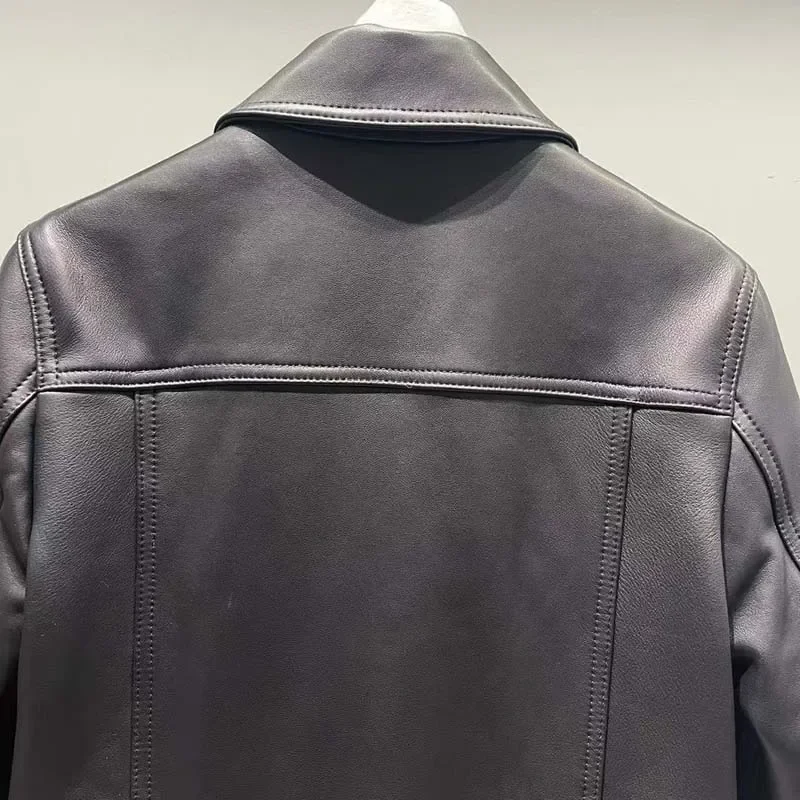 سترة جلدية أصلية عالية الجودة بياقة مقلوبة ملابس نسائية معطف ربيعي بجيب كبير قصير الطول من جلد الغنم الطبيعي الحقيقي