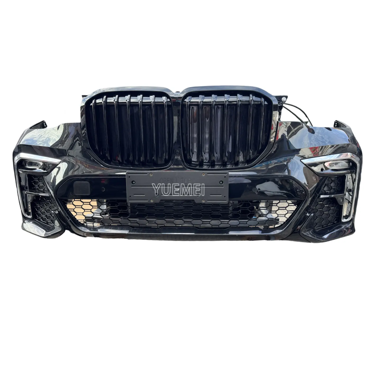 

High-quality Car Bumper Suitable for BMW X7 G07 m Sport Original Use Front Bumper Grill