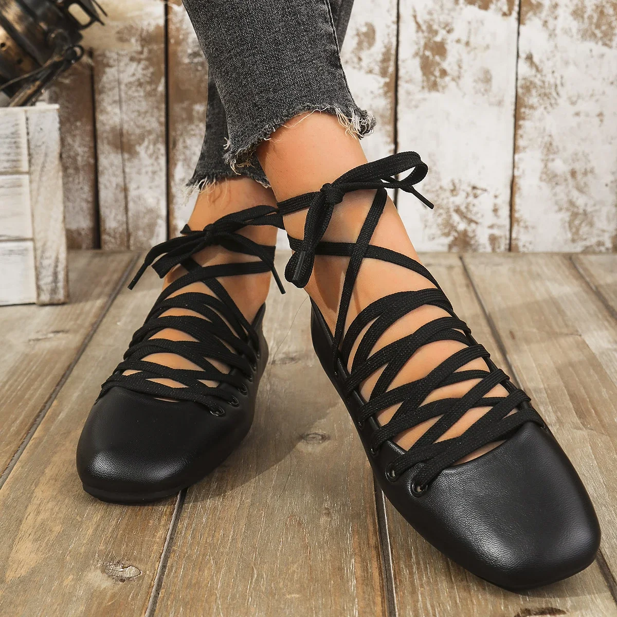 Outdoor Elegant Lightweight Lace Up Shoes Women Casual Ankle Strap Comfortable Square Toe Flats loafers 2024 Shoes for Women
