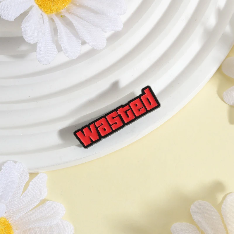 Wasted Brooch Classic Video Game Enamel Pin Red Wasted Game Death Alert Screen Brooch Lapel Badge Decoration Gift for FansFriend