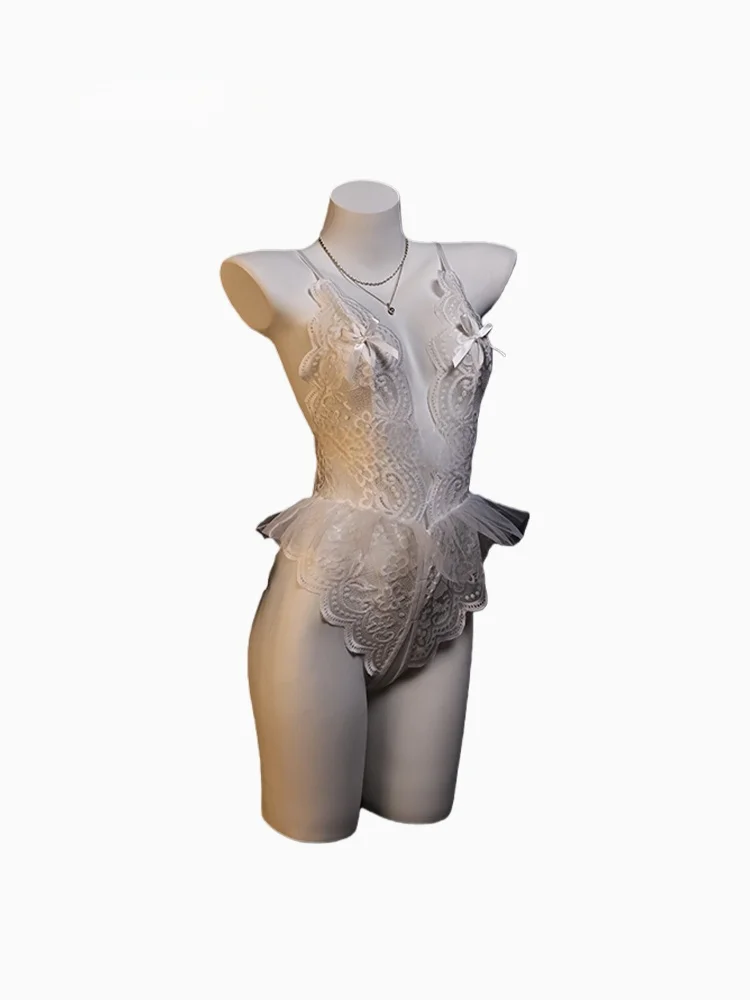 ชุดบอดี้สูทลูกไม้เซ็กซี่ ดีไซน์โปร่งใส ไม่ต้องถอดเป้า ชุดชั้นในผู้หญิง ดีไซน์ดั้งเดิมโดย FULUOLA