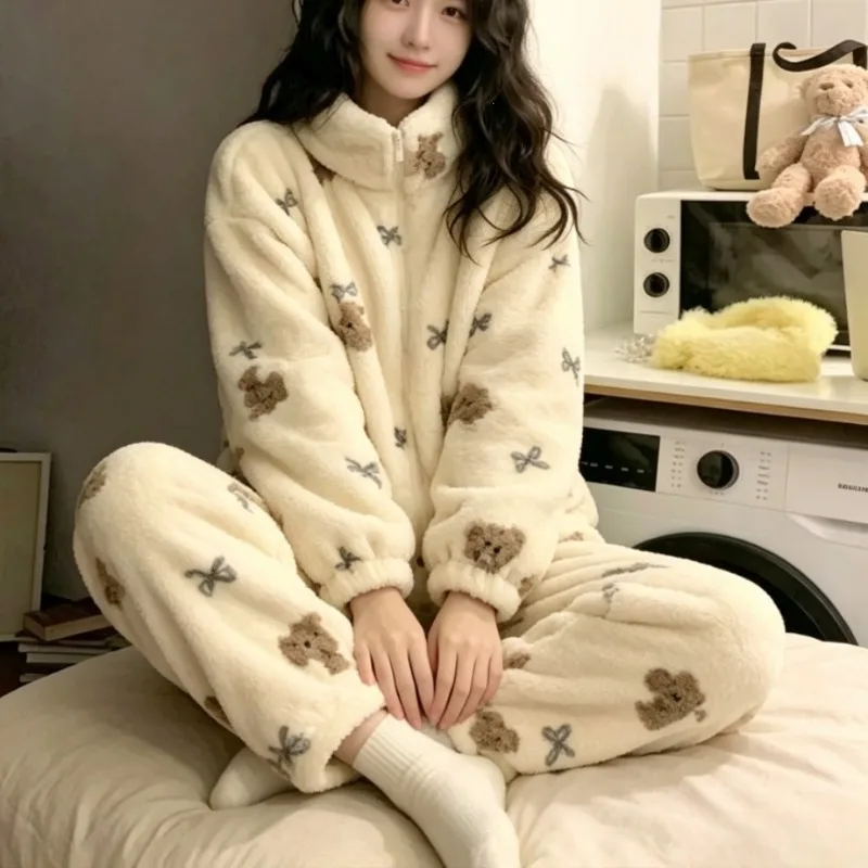 Winter Women's Pajamas Homewear Suit New Coral Fleece Warm Set of Fall and Winter Comfortable Warm Pajamas Homewear Suit