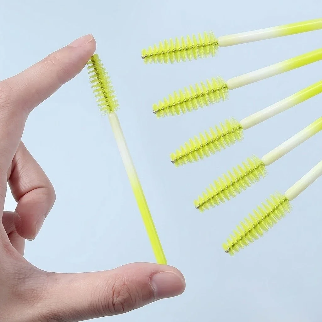 50pcs Women Eyelash Brushes with Powder Puff, Spiral-Shaped Bendable Mascara Wands for Eyelash Extensions, Eyebrow Grooming