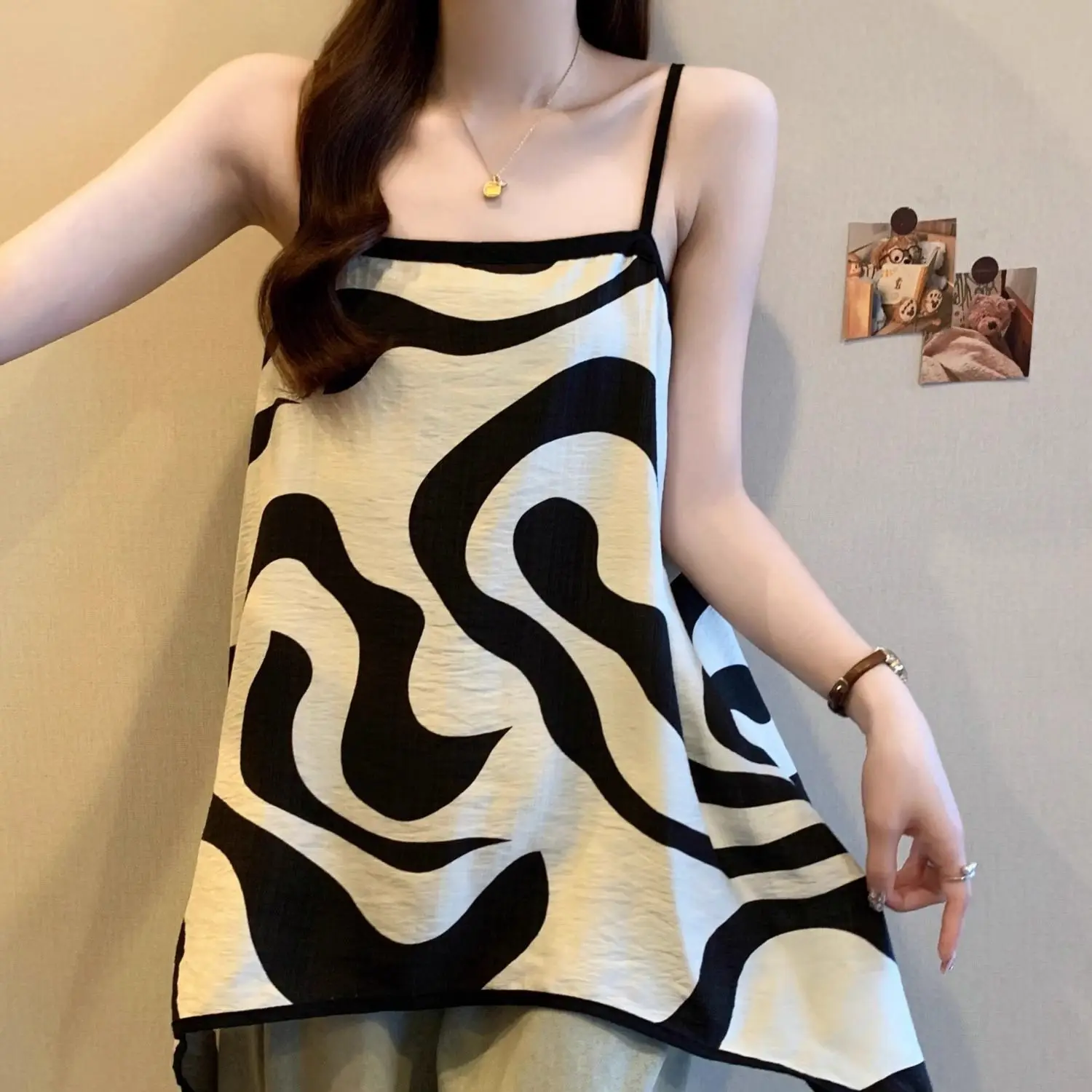 

Silk Scarf Vest Women's 2026 New Summer Large Size Dopamine Medium and Long Thin Irregular Suspender Top