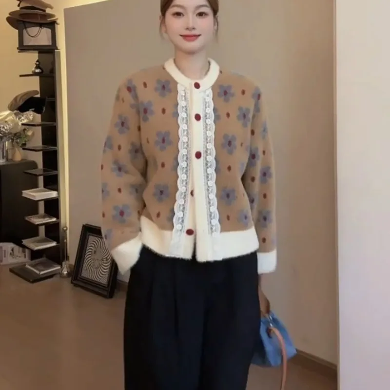 

Женский осенне-зимний вязаный кардиган, кружевной свободный цветок, контрастный цвет, длинный рукав, пуговицы, модный повседневный топ