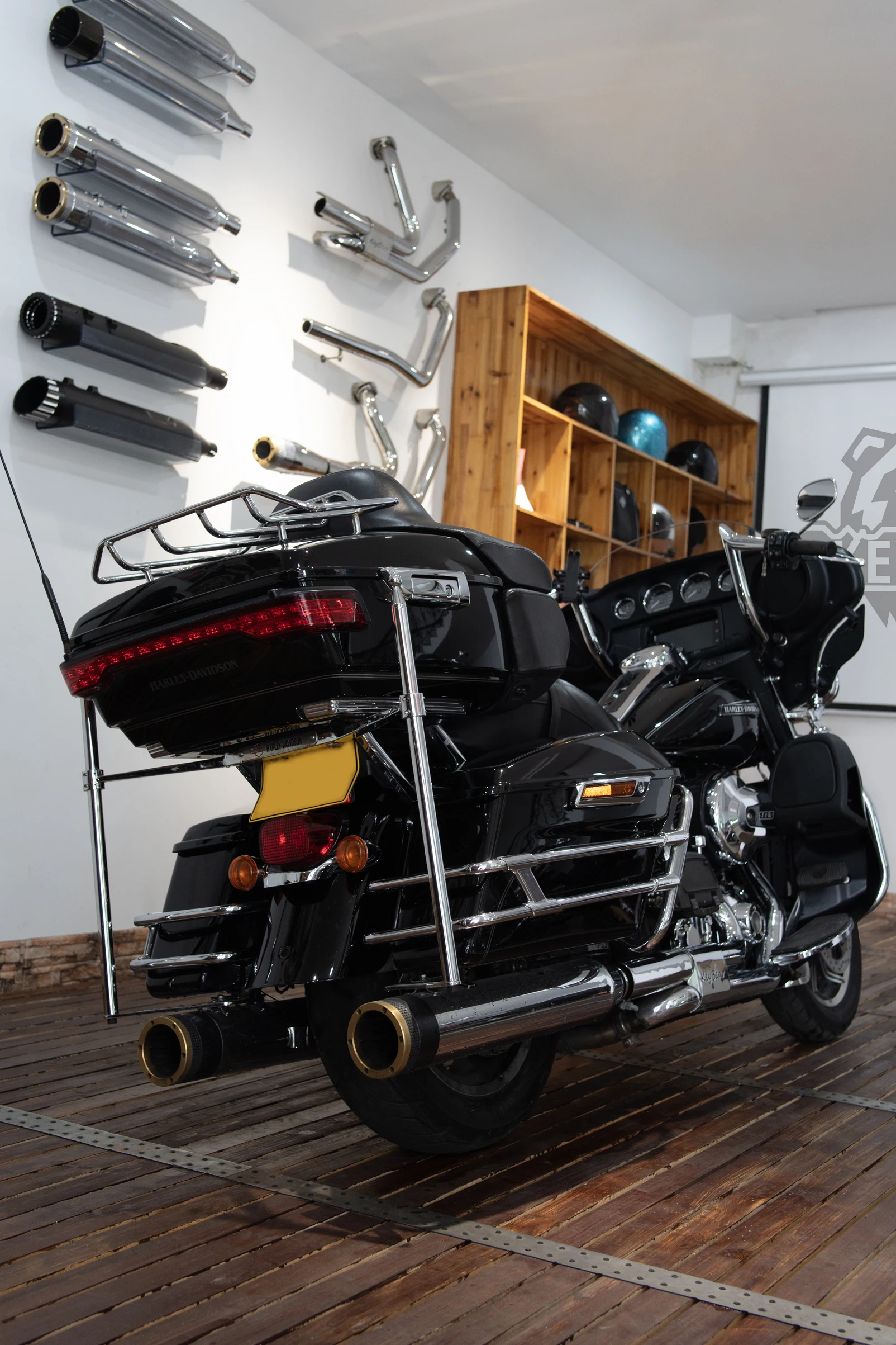 KeyBear Motorcycle Two Wheeled Modified flagpole Flag Pole Fixed Mount Fits Harley Electra Glide