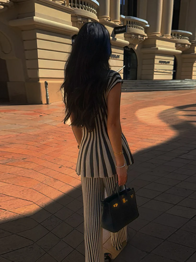Stripe Pattern Skinny Pants Sets Street Women V-neck Sleeveless Single Breasted Ruffled Edges Tops Suits New Fashion Outfits