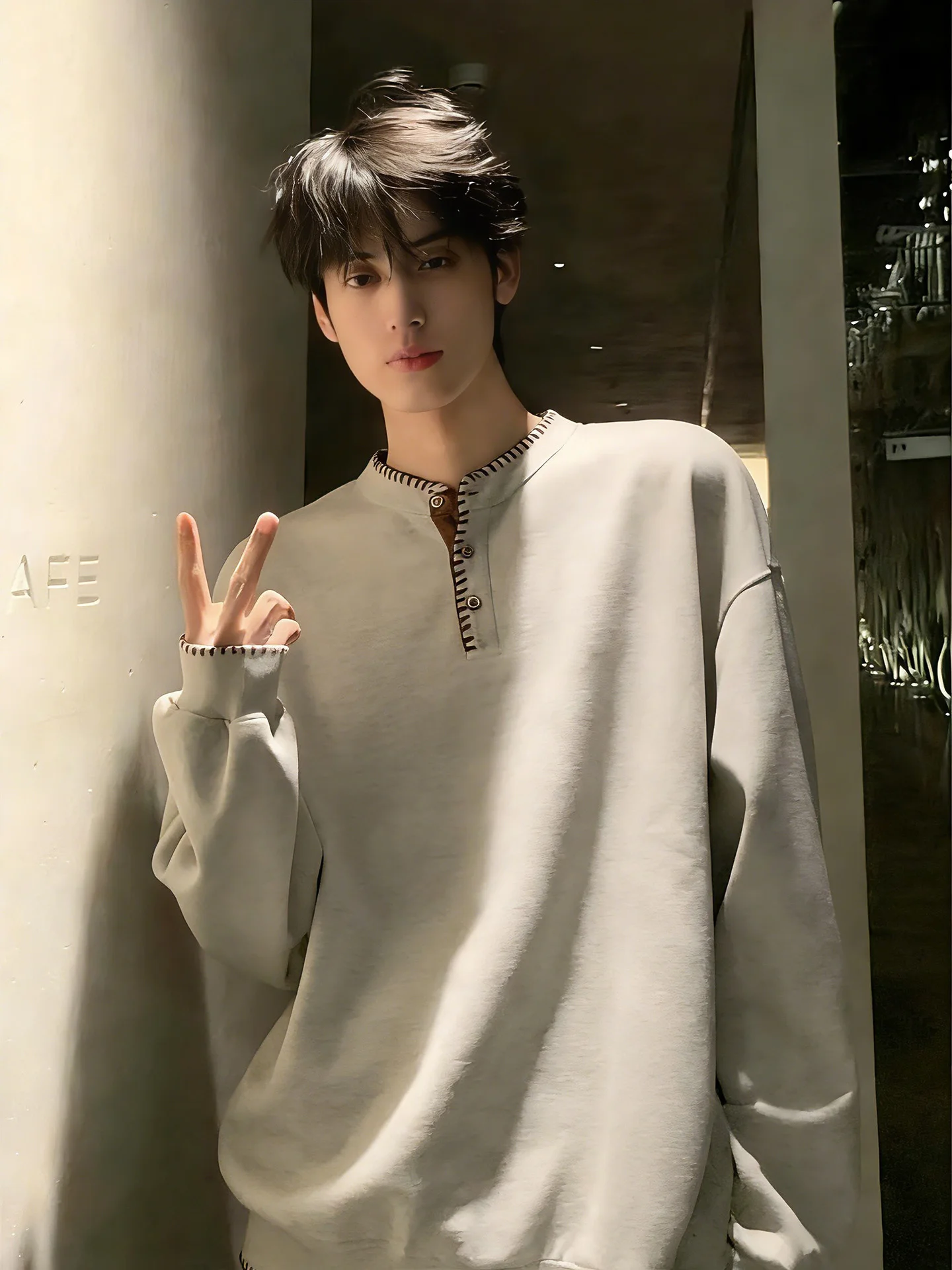 

Мужская толстовка на молнии с капюшоном в американском стиле, ручной пошив, весна-осень, в стиле Old Money, с воротником Хенли, на пуговицах, с длинным рукавом, базовая футболка