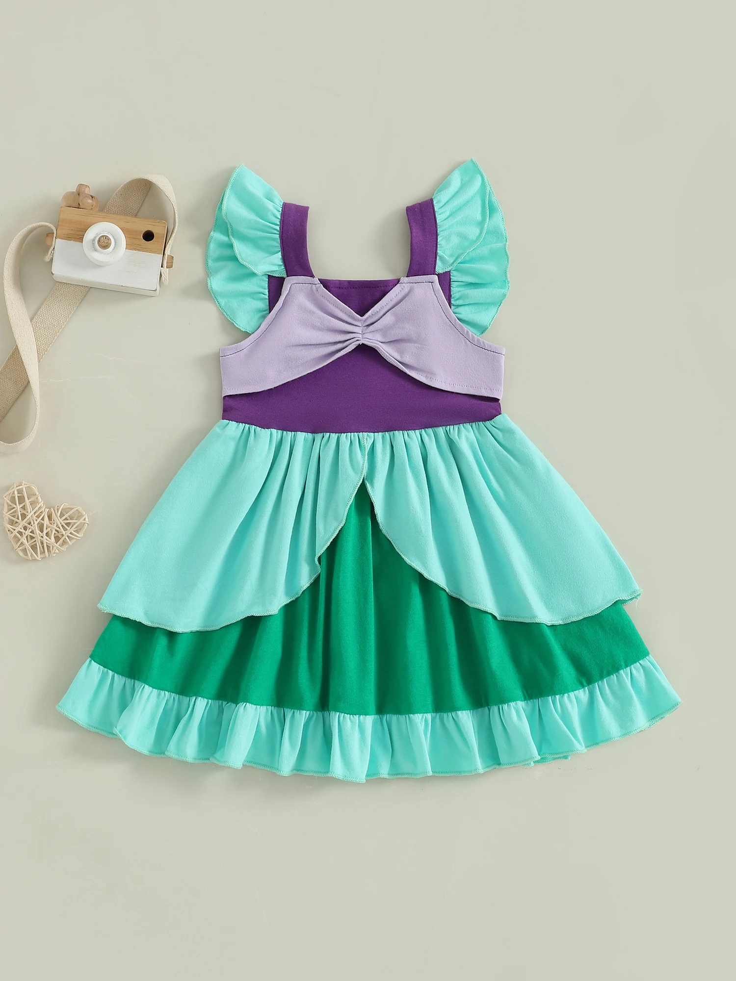 

Платье макси с вырезом в форме сердца и цветочным принтом, кружевной отделкой и регулируемыми бретельками для пляжного отдыха