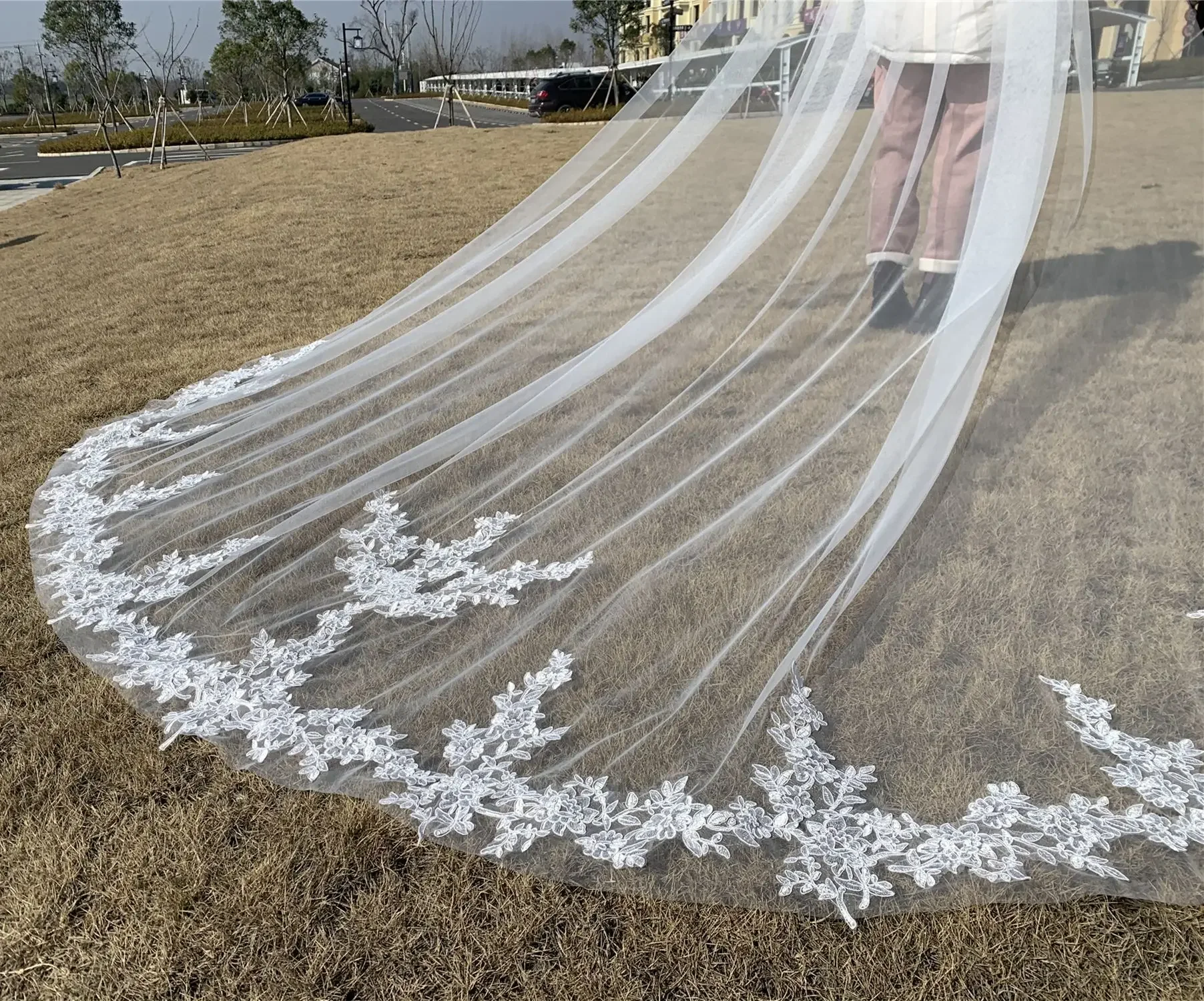 Nuevo Real Shot 3 M de ancho vestido de novia velo Metal peine para el cabello blanco flores tridimensionales velo de novia