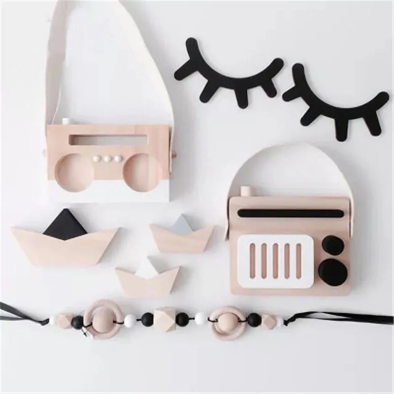 2PCs Ins Nordic Wood Eyelashes Cartoon 3D Wall Sticker DIY Children Bedroom Props Home Living Room Decoration 15*11cm